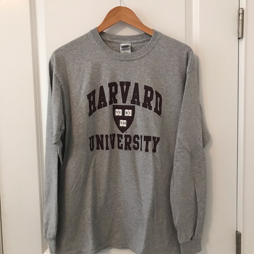 Harvard men’s gray long-sleeve tshirt